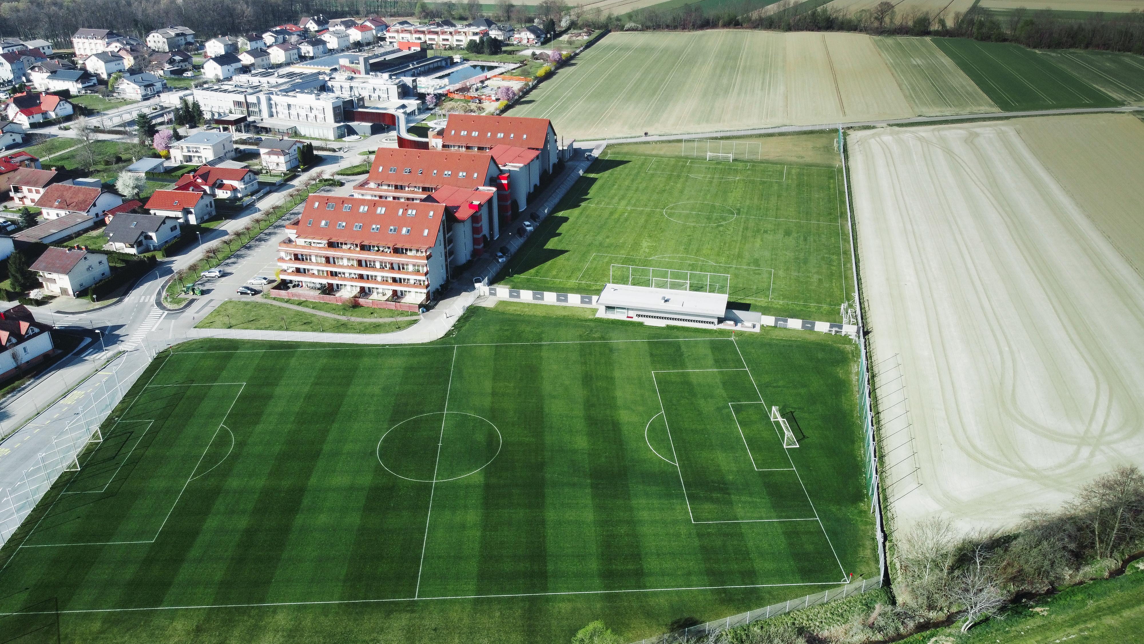 Hotel Vivat Moravske Toplice Luaran gambar