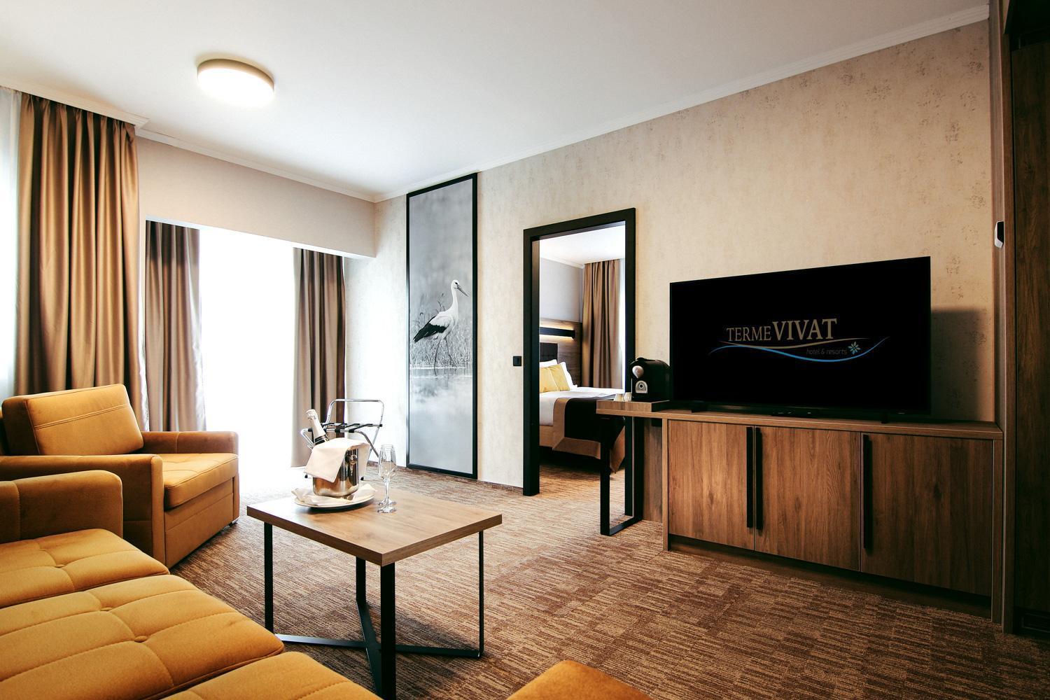 Hotel Vivat Moravske Toplice Luaran gambar